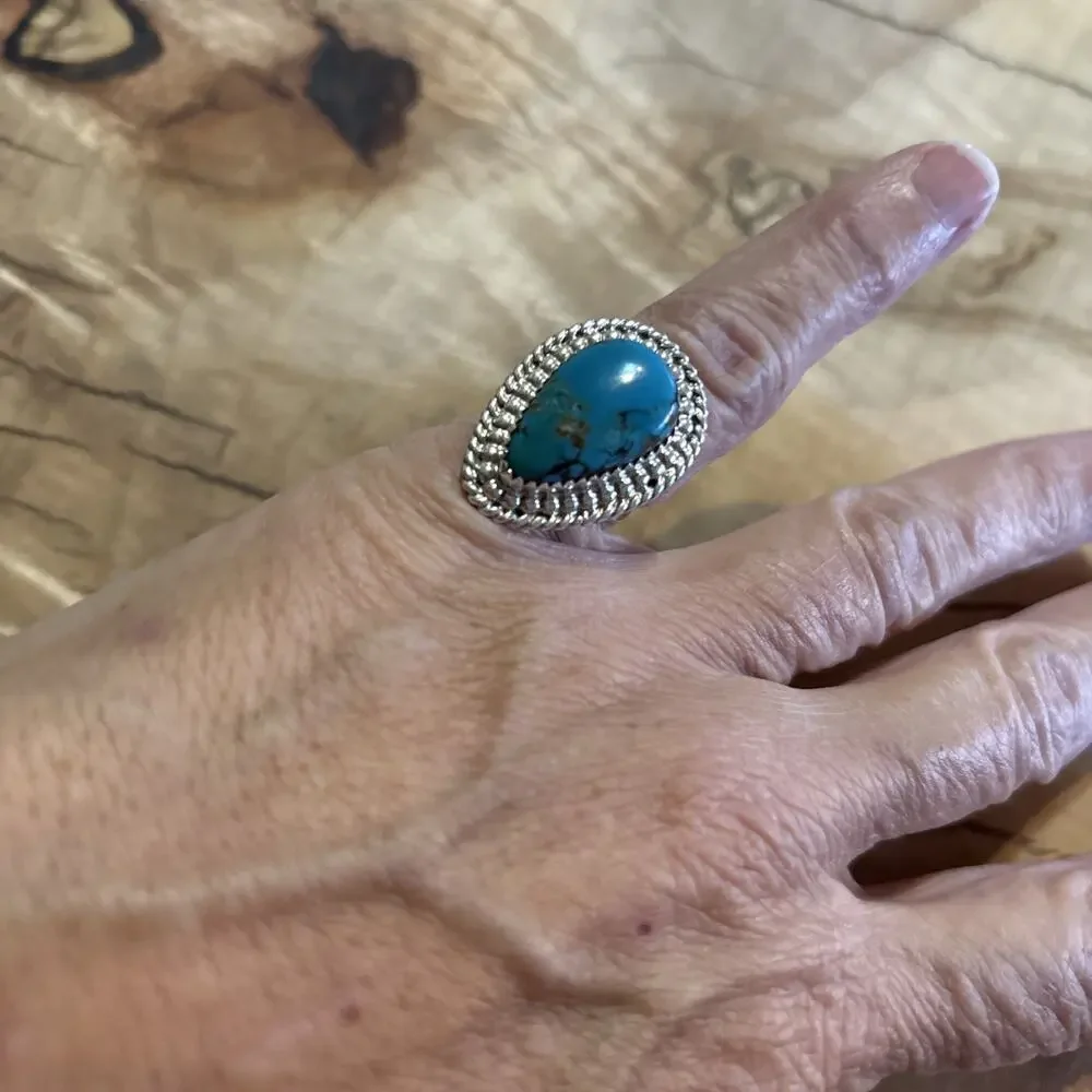 Native American Navajo Sterling Silver Ring w. Turquoise Setting: Size 5.5 - Picture 2 of 6